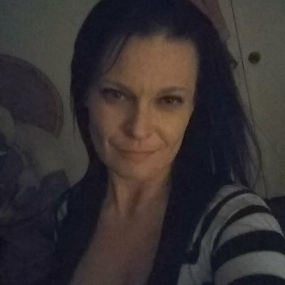 Meet your Posher, Debby